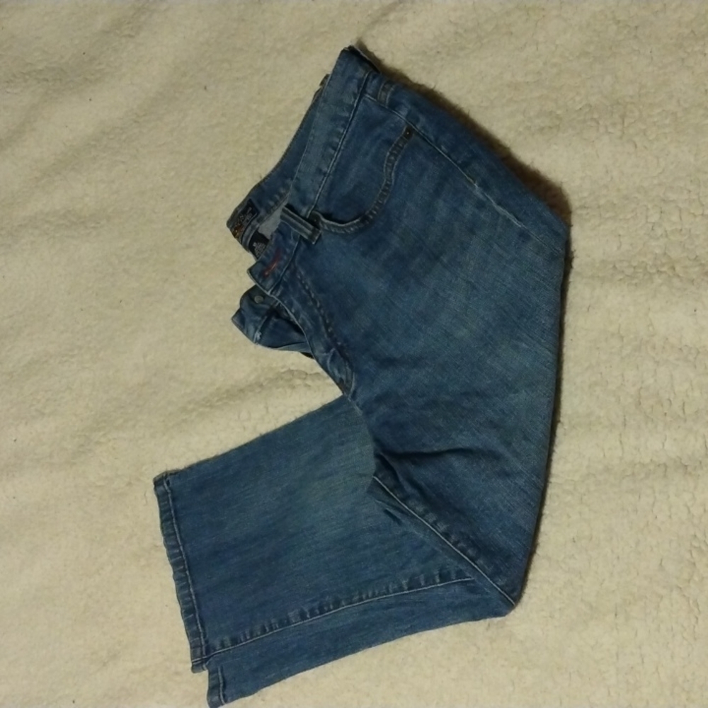 American Living Women's Cropped Jeans